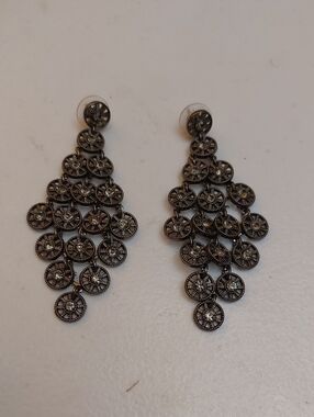 Rhinestone Embellished Gears Waterfall Drop Chandelier Earrings In Gunmetal Tone